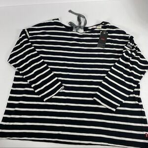 Levi's black and white striped long sleeve top 2X NWT